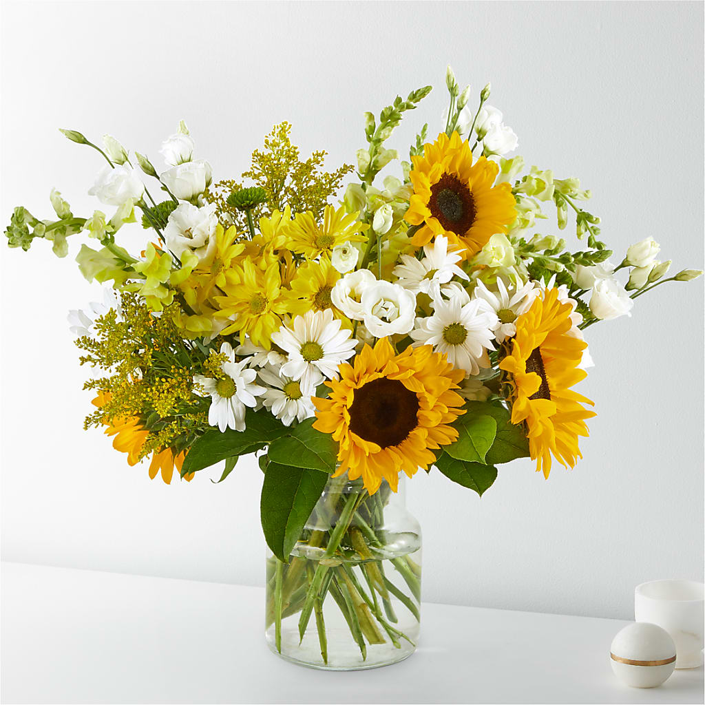 Hello Sunshine Bouquet – Knaup Floral Inc, Cape Girardeau MO
