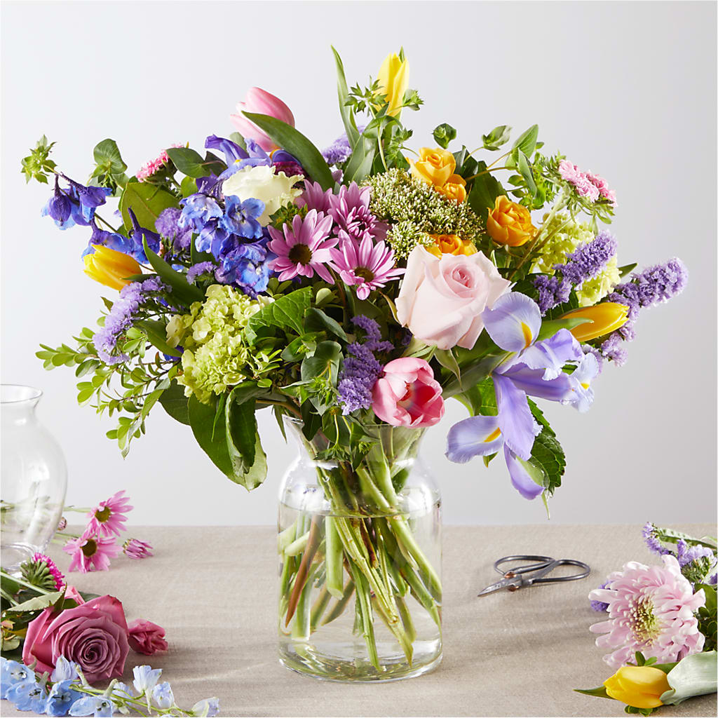 Pastel Tradition - A Florist Original – Knaup Floral Inc, Cape Girardeau MO