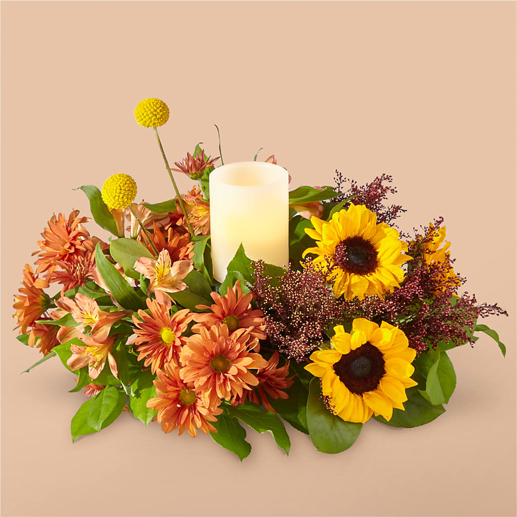 Honey Spark Centerpiece – Knaup Floral Inc, Cape Girardeau MO