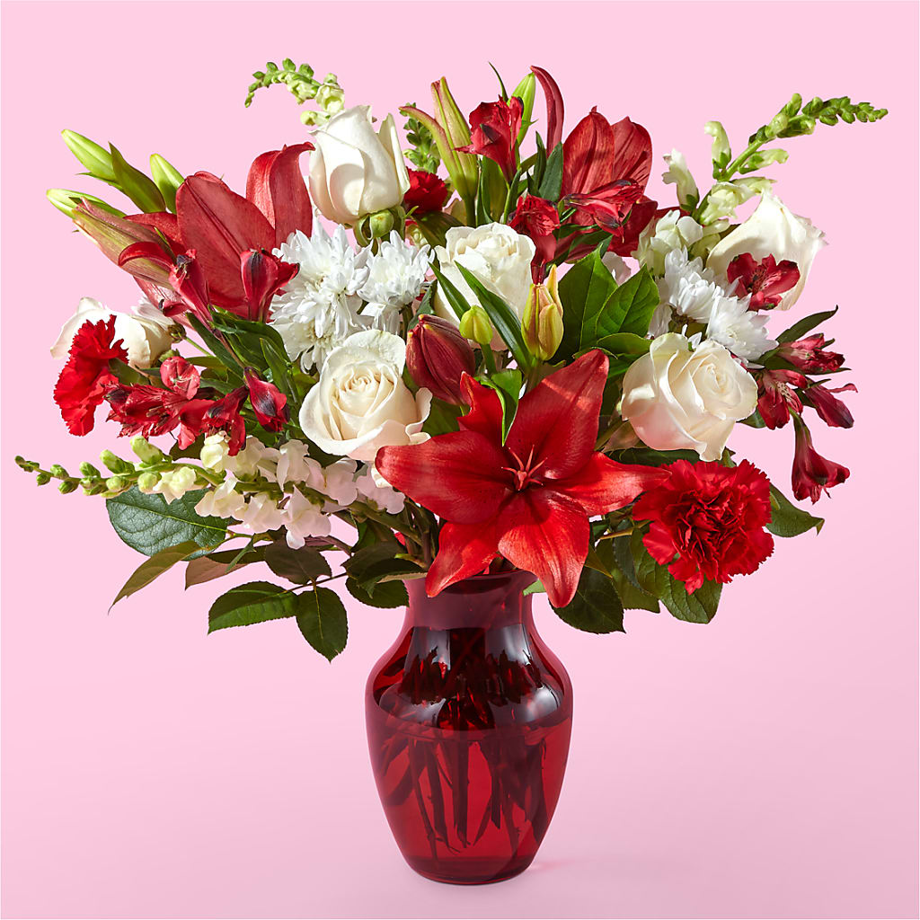 Dinner & a Show Bouquet – Knaup Floral Inc, Cape Girardeau MO