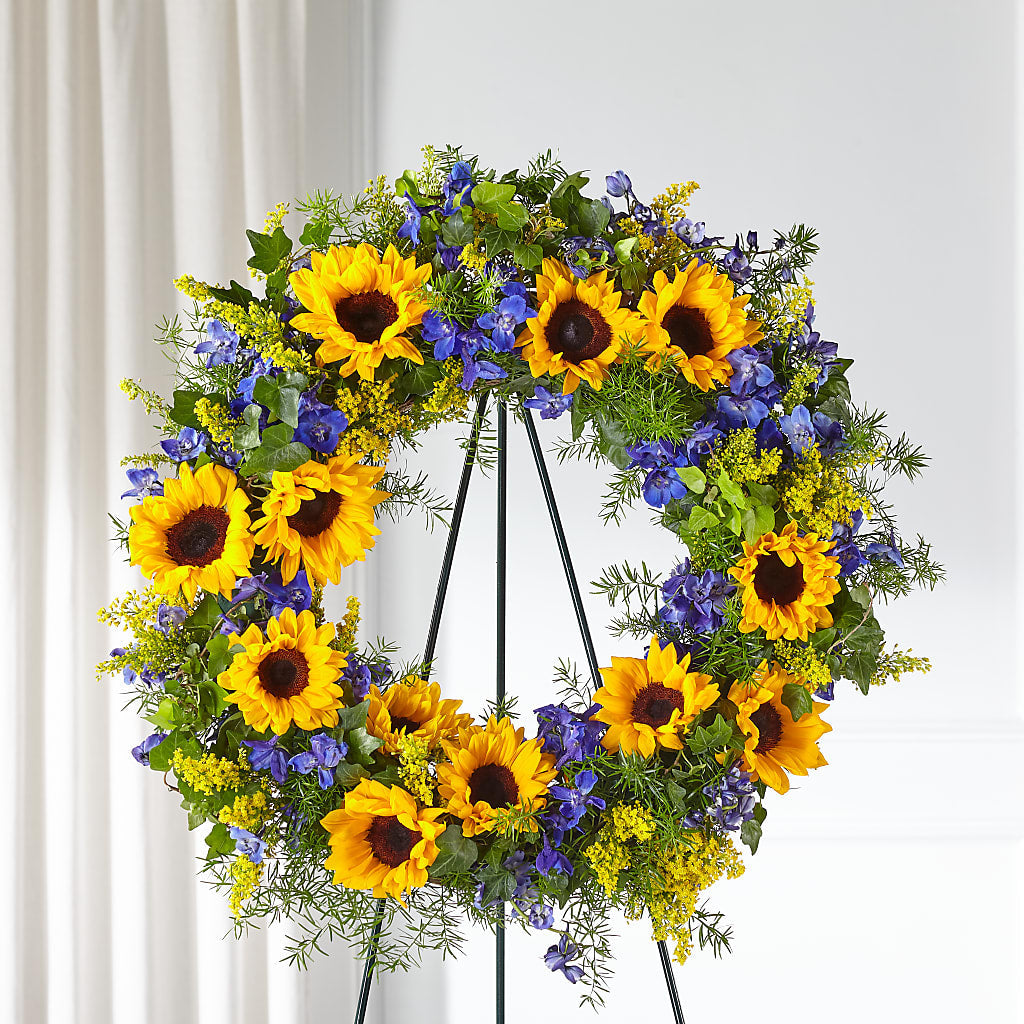Bright Rays Wreath – Knaup Floral Inc, Cape Girardeau MO