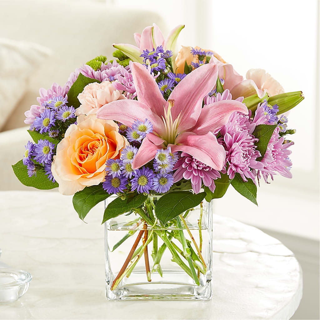 Delicate Details Bouquet – Knaup Floral Inc, Cape Girardeau MO