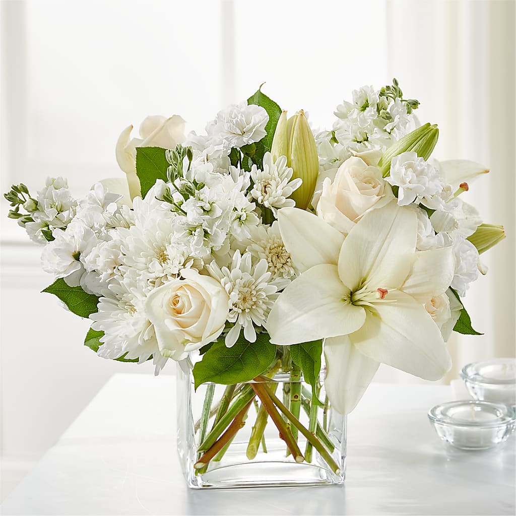 Gentle Breeze Bouquet – Knaup Floral Inc, Cape Girardeau MO