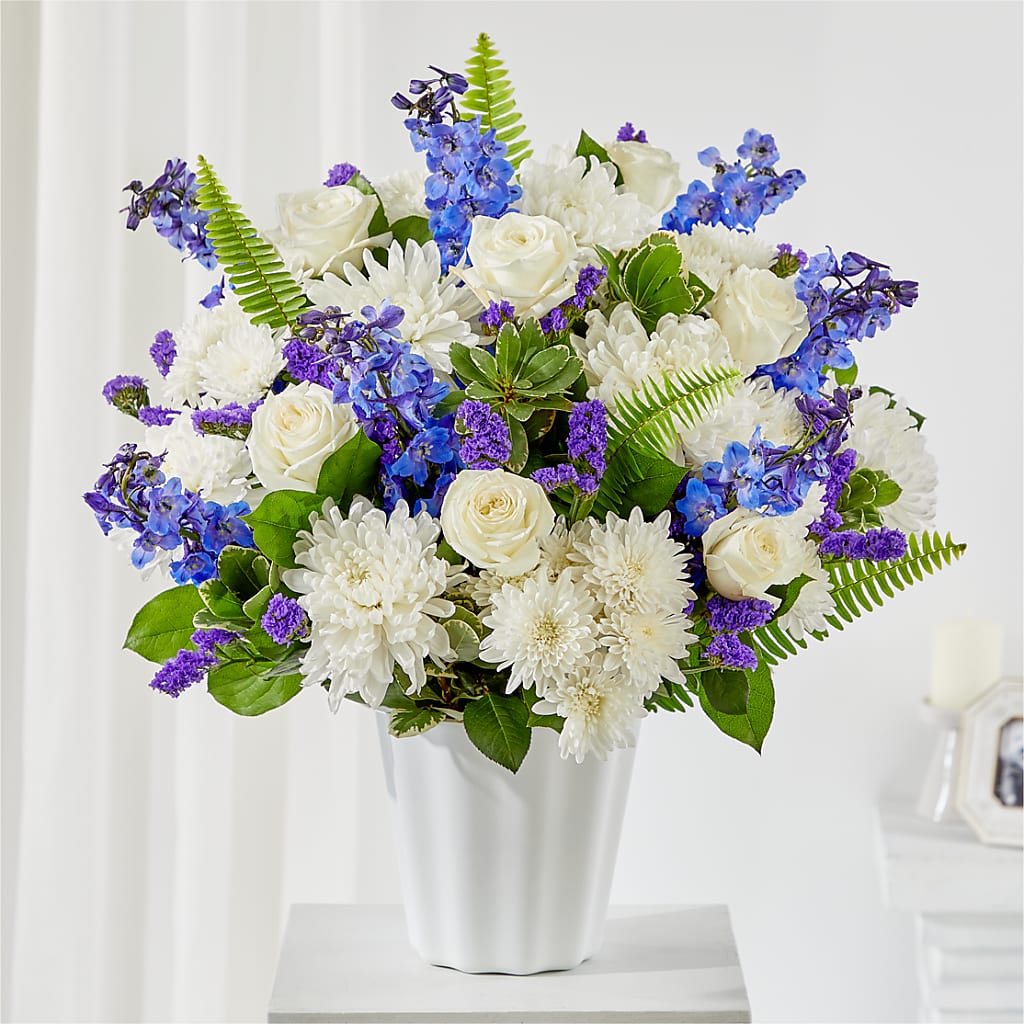 Hold Dear Tabletop Basket – Knaup Floral Inc, Cape Girardeau MO