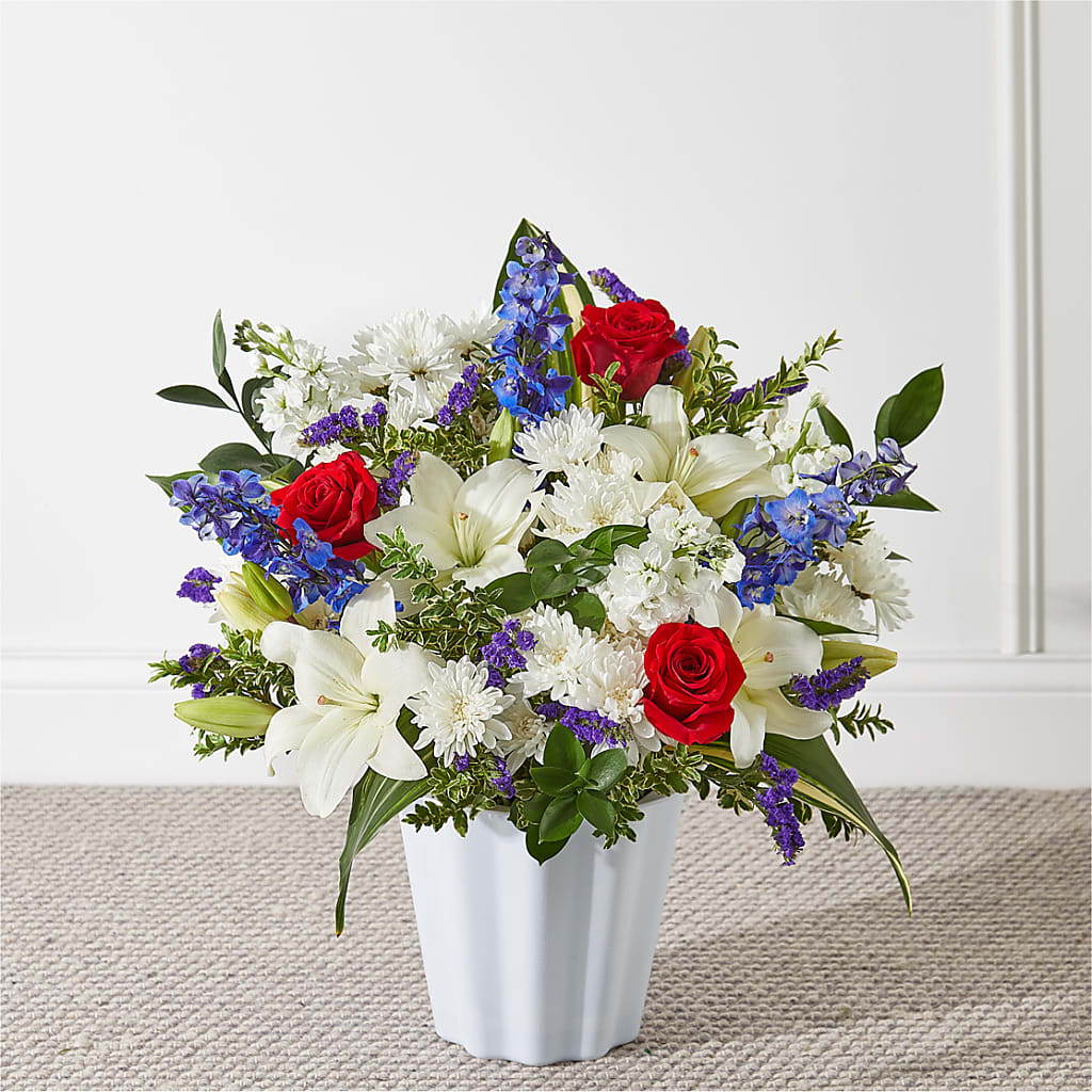 Consoled Floor Basket – Knaup Floral Inc, Cape Girardeau MO