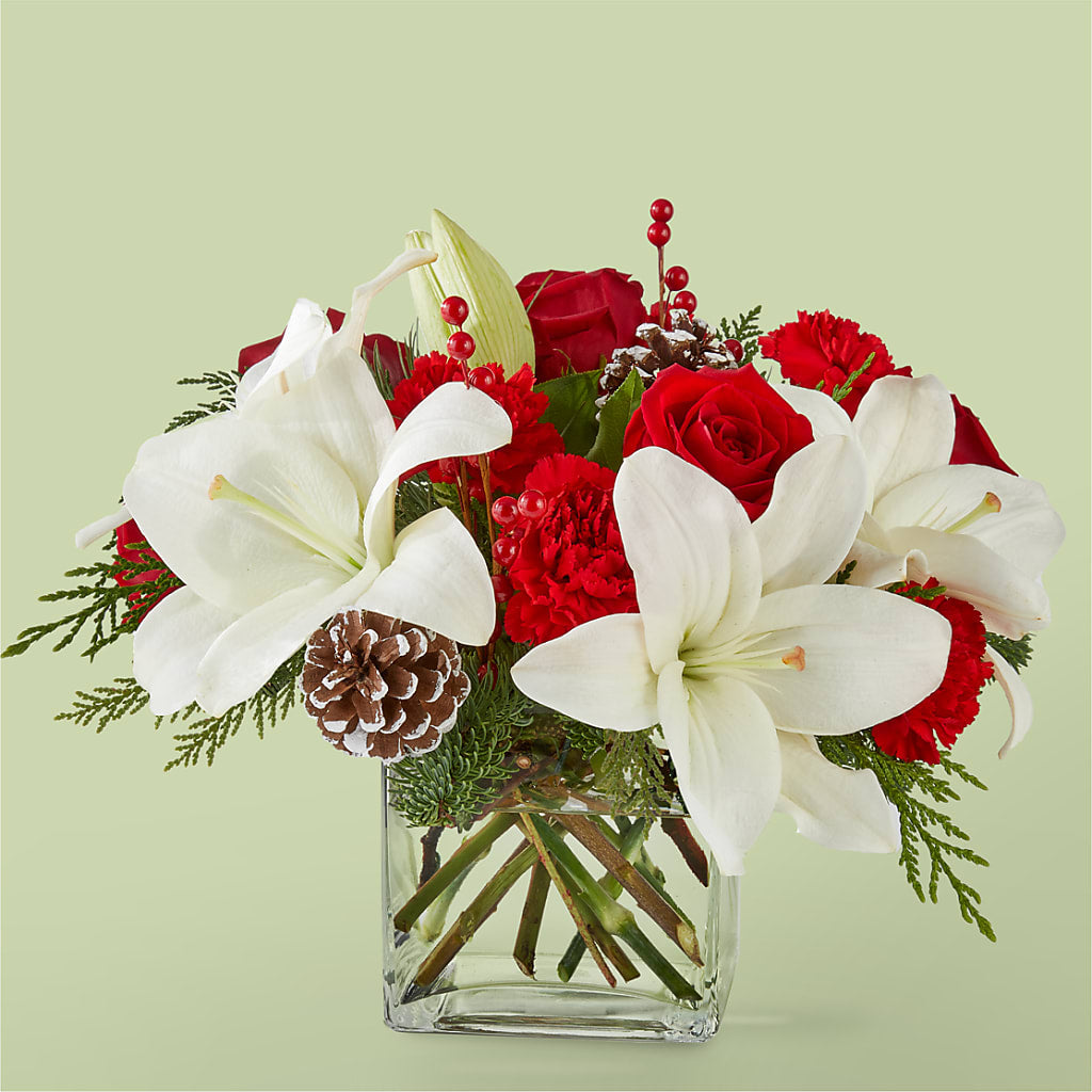 Glistening Icicles Bouquet – Knaup Floral Inc, Cape Girardeau MO