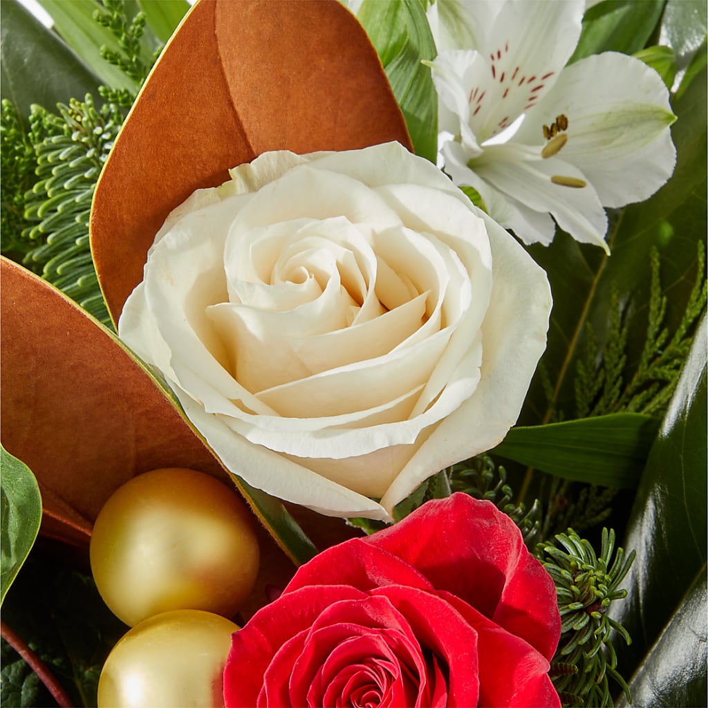 Joy & Jolly Bouquet –  Knaup Floral Inc, Cape Girardeau MO