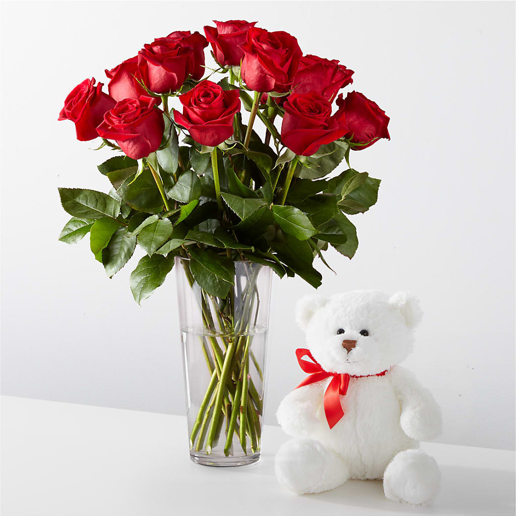 Romantic Long Stem Red Rose Bouquet Bundles –  Knaup Floral Inc, Cape Girardeau MO