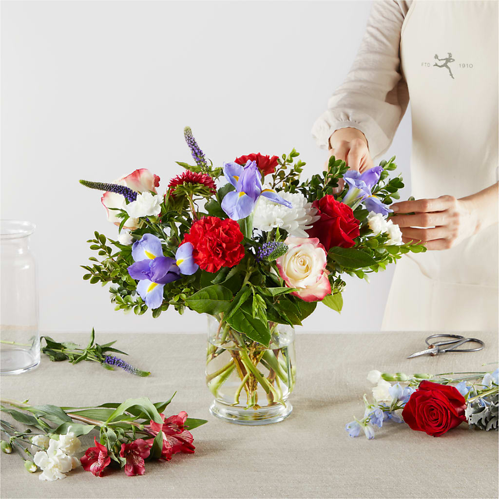 Star Spangled - A Florist Original –  Knaup Floral Inc, Cape Girardeau MO
