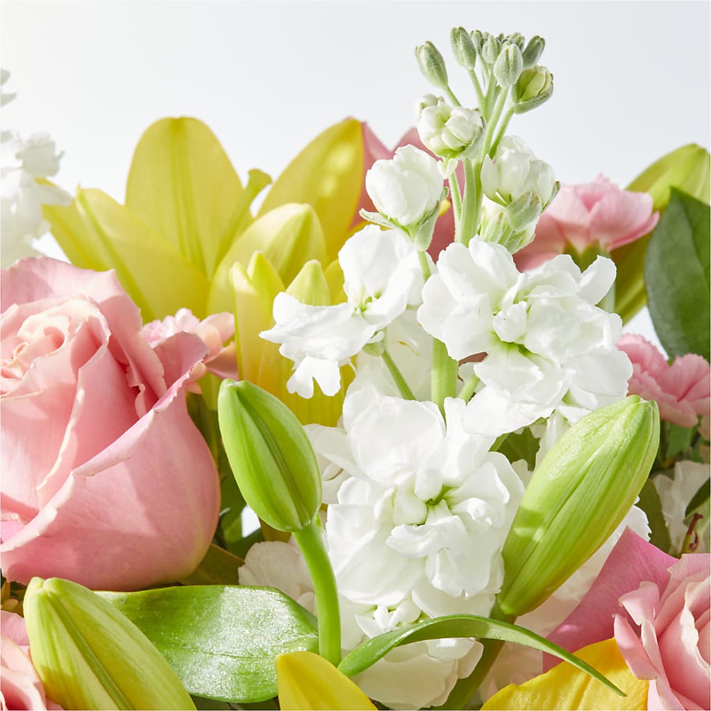 Garden Delight Bouquet –  Knaup Floral Inc, Cape Girardeau MO