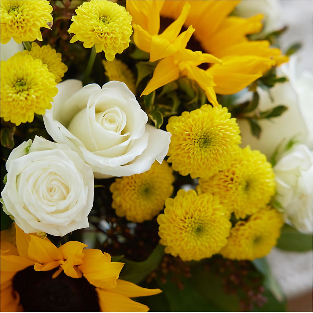 Luminous Morning Bouquet –  Knaup Floral Inc, Cape Girardeau MO