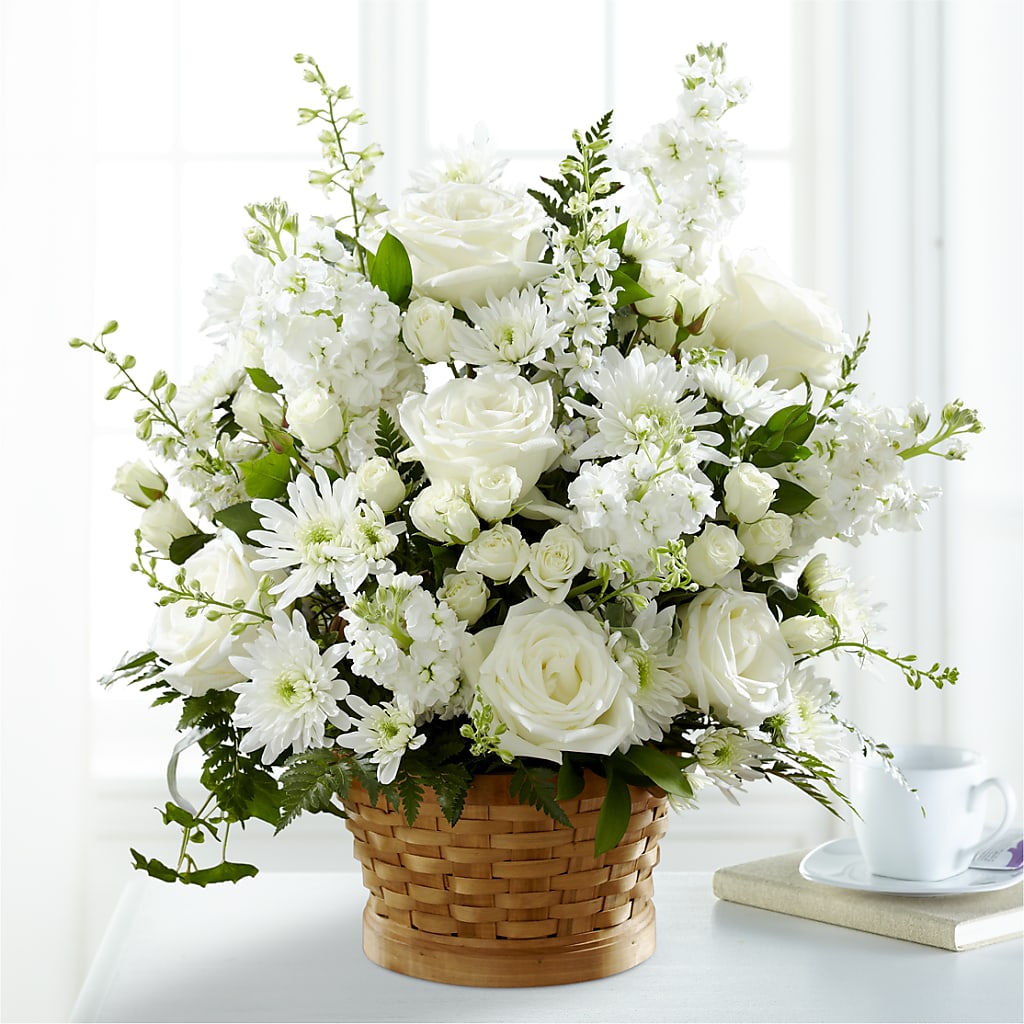 Heartfelt Condolences Arrangement –  Knaup Floral Inc, Cape Girardeau MO