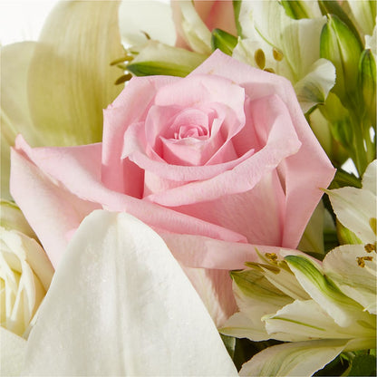 Kindhearted Bouquet –  Knaup Floral Inc, Cape Girardeau MO