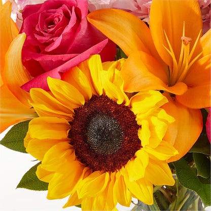 In Full Swing Bouquet –  Knaup Floral Inc, Cape Girardeau MO
