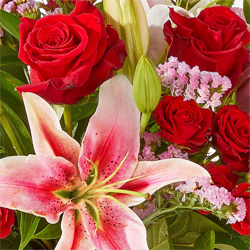 Hopeless Romantic Bouquet –  Knaup Floral Inc, Cape Girardeau MO
